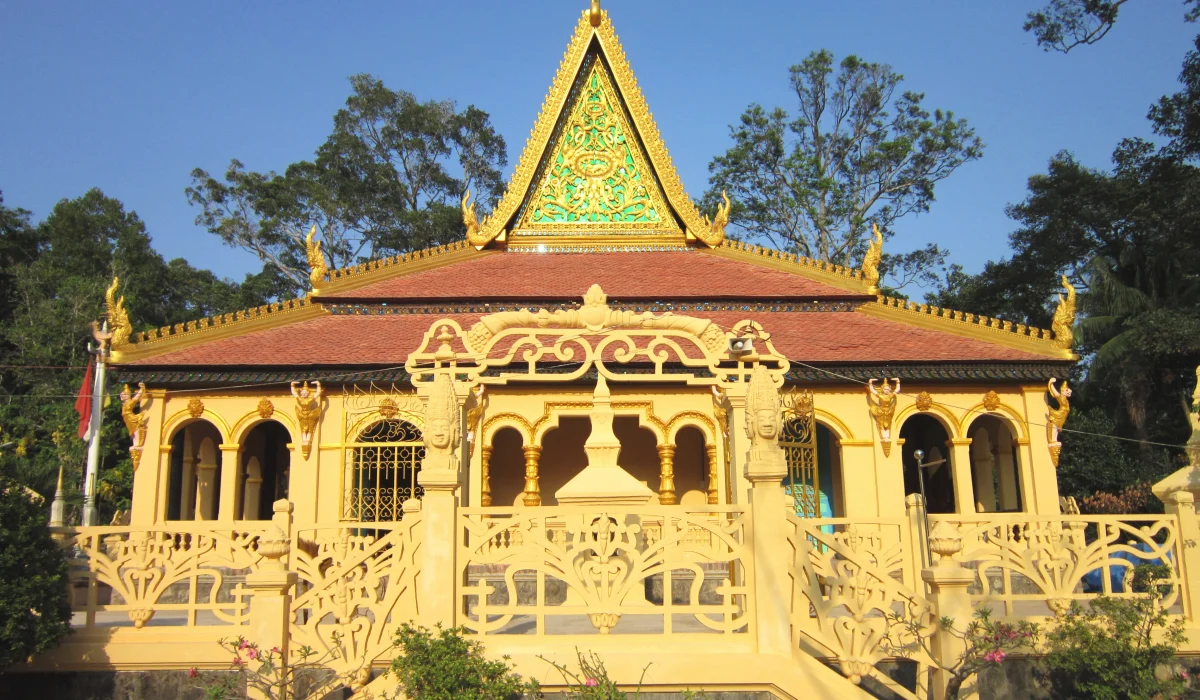 Angkorajaborey-Pagoda-Tra-Vinh