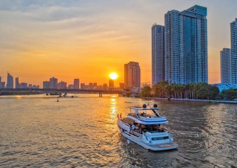 Saigon-Sunset-Cruise
