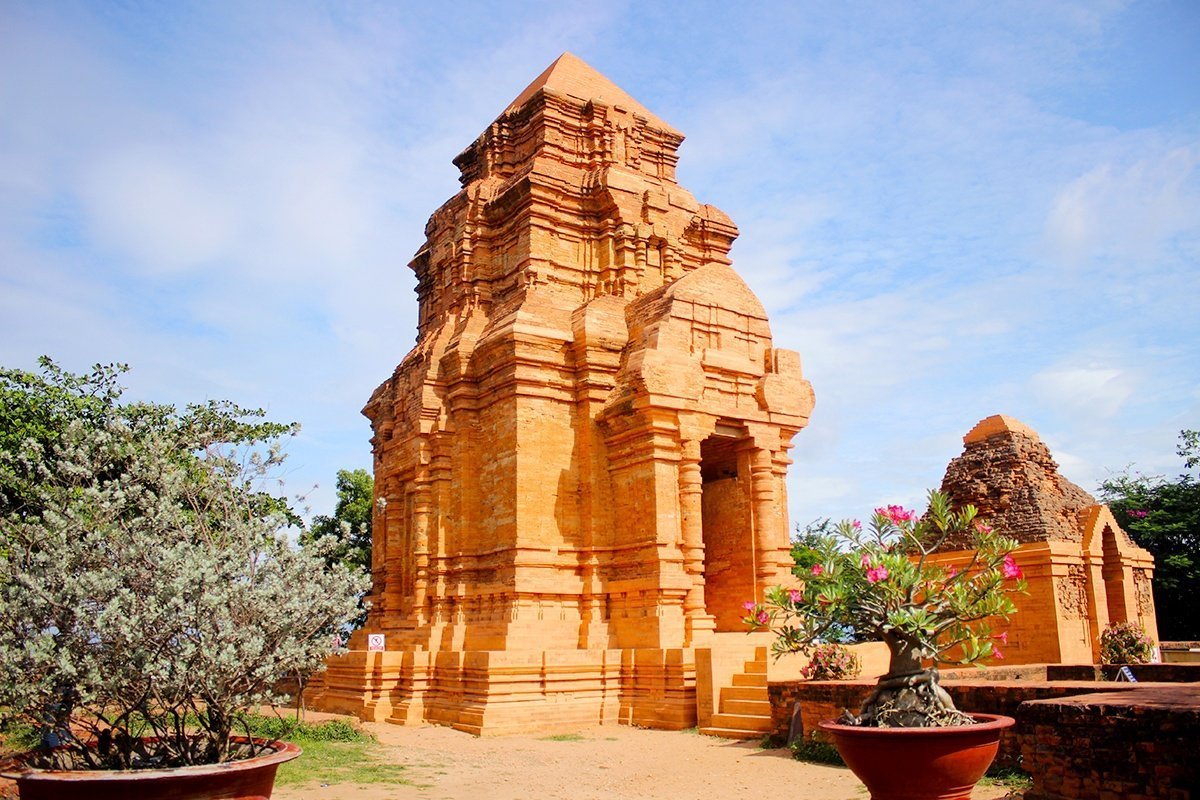 Thap-Cham-Poshanu