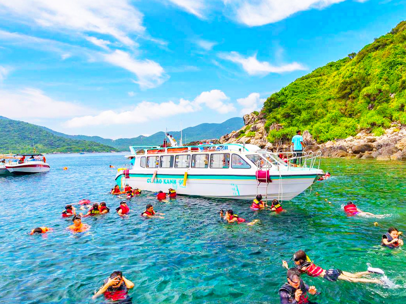 cham-island-speedboat-tour cham-island-speedboat-tour