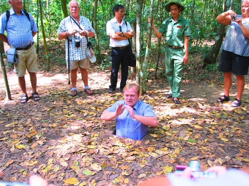 cu-chi-tunnels-ben-dinh