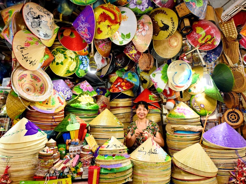 dong-ba-market
