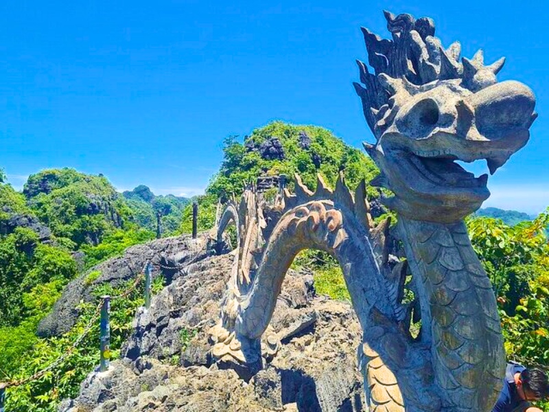 mua-caves-in-ninh-binh