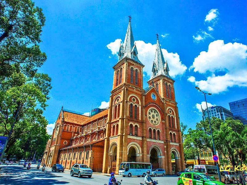 saigon-notre-dame-cathedral