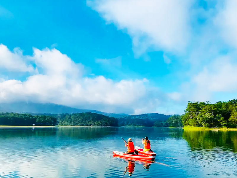 sup-kayak-in-dalat