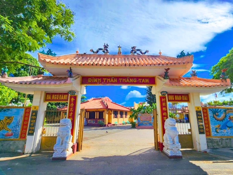 thang-tam-temple-whale-temple-vung-tau