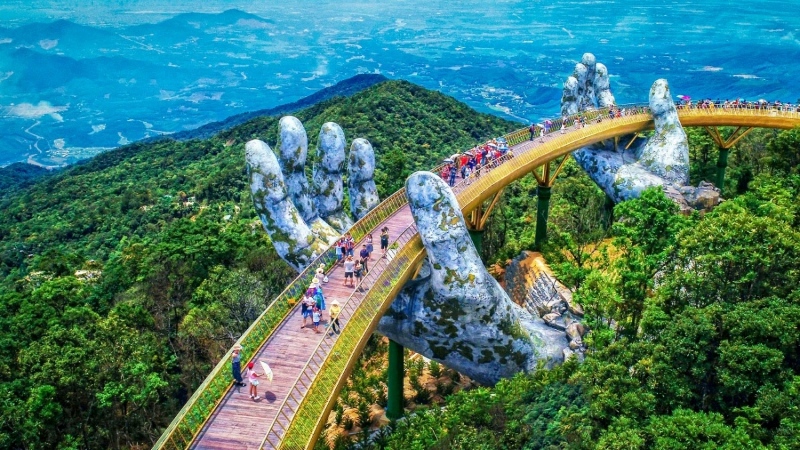 Vietnam-features-a-tropical-monsoon-climate